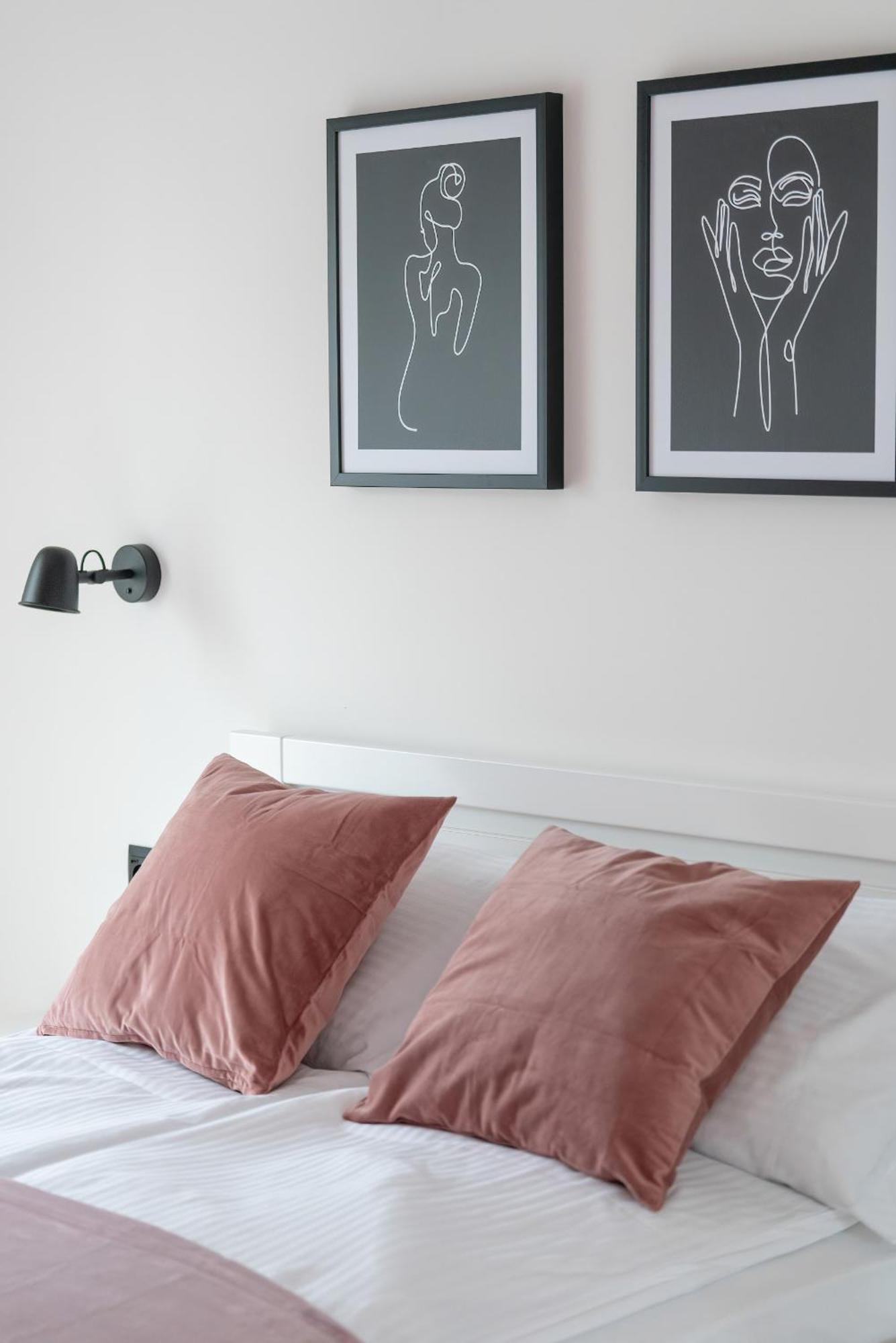 City Center Apartments With Gym & Free Garage Poznan By Noclegi Renters Kültér fotó