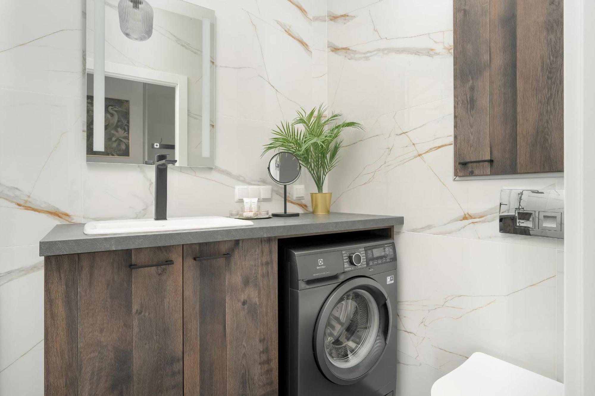 City Center Apartments With Gym & Free Garage Poznan By Noclegi Renters Kültér fotó